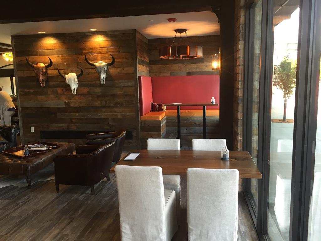 Firebrand Hotel وايتفيش، مونتانا المظهر الخارجي الصورة